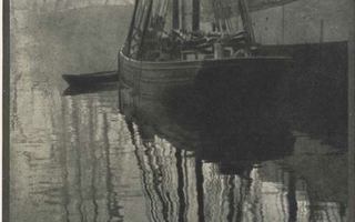 View of a small boat on the river.